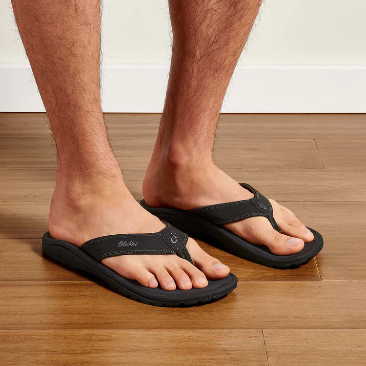 OluKai 'Ohana Men's Beach Sandals