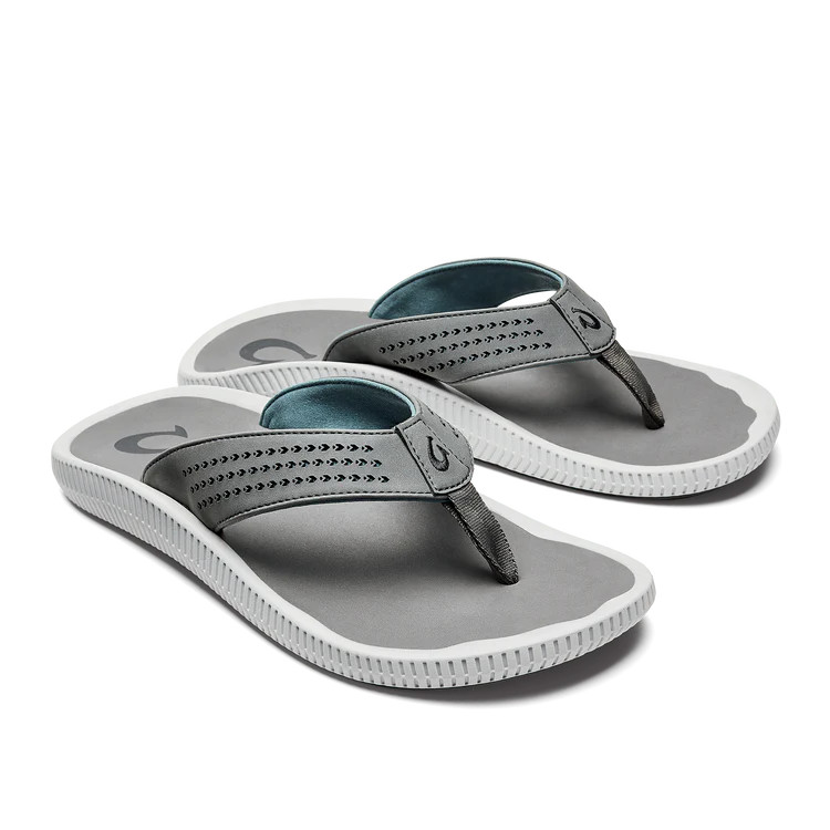 OluKai Ulele Men’s Water-Ready Beach Sandals