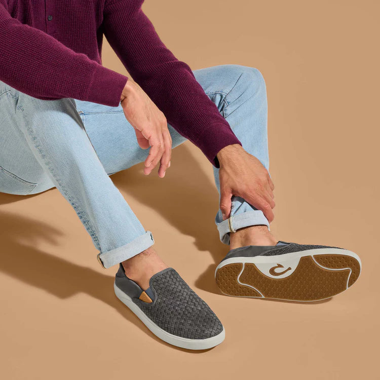 
                      
                        OluKai Lae‘ahi Lauhala Men’s Woven Leather Shoes
                      
                    