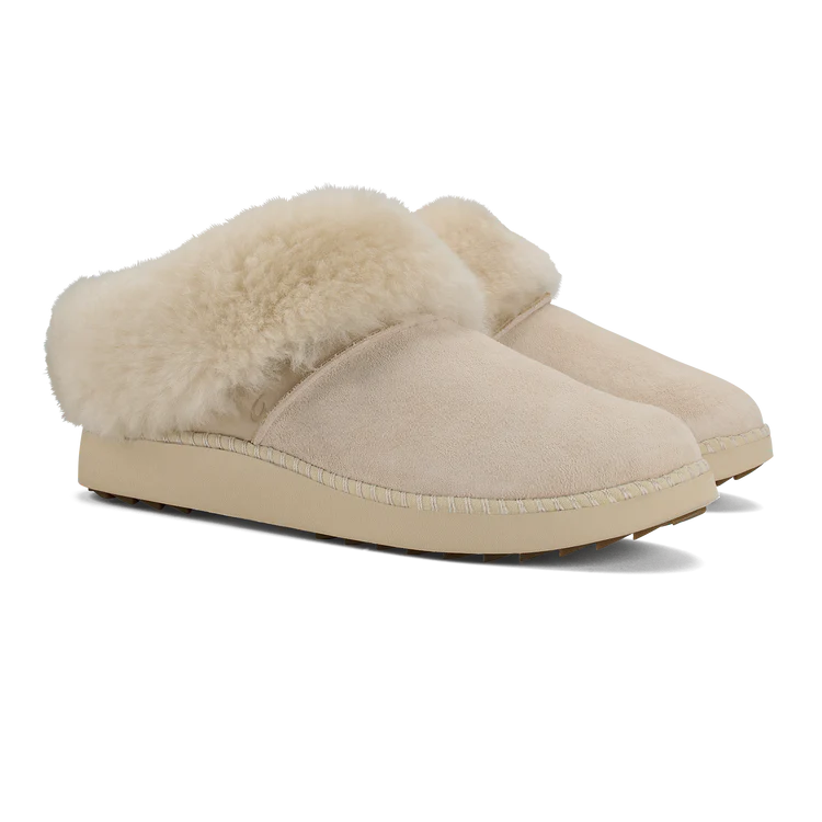 
                      
                        OluKai Ku‘i Women’s Indoor/Outdoor Slippers
                      
                    