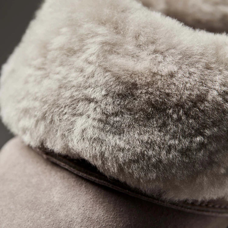 
                      
                        OluKai Ku‘i Women’s Indoor/Outdoor Slippers
                      
                    