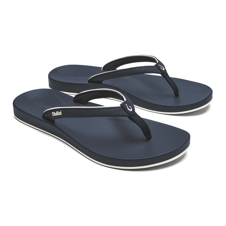 
                      
                        OluKai ‘Uiki Women’s Water-Friendly Beach Sandals
                      
                    