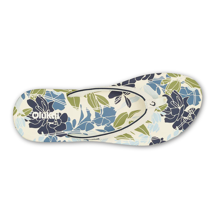 
                      
                        OluKai ‘Uiki Women’s Water-Friendly Beach Sandals
                      
                    