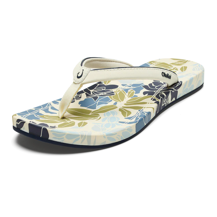 
                      
                        OluKai ‘Uiki Women’s Water-Friendly Beach Sandals
                      
                    