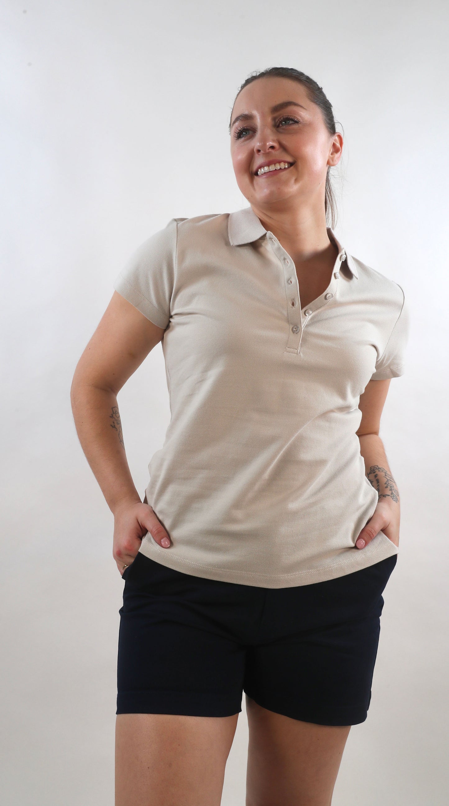 Daisy Performance Polo Short Sleeve Shirt