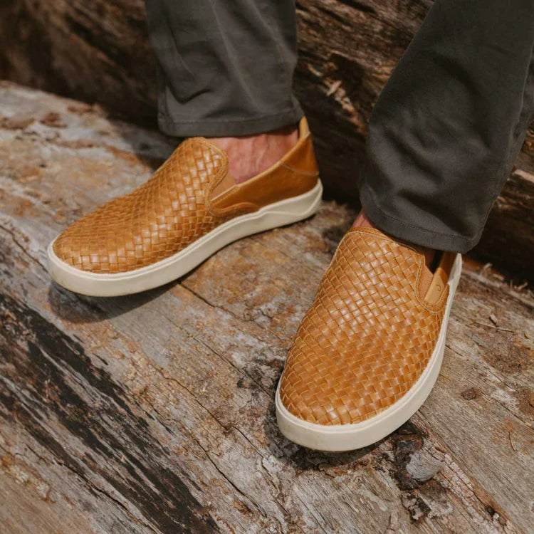 
                      
                        OluKai Lae‘ahi Lauhala Men’s Woven Leather Shoes
                      
                    
