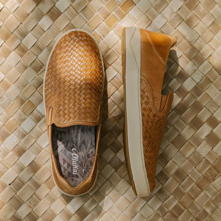
                      
                        OluKai Lae‘ahi Lauhala Men’s Woven Leather Shoes
                      
                    